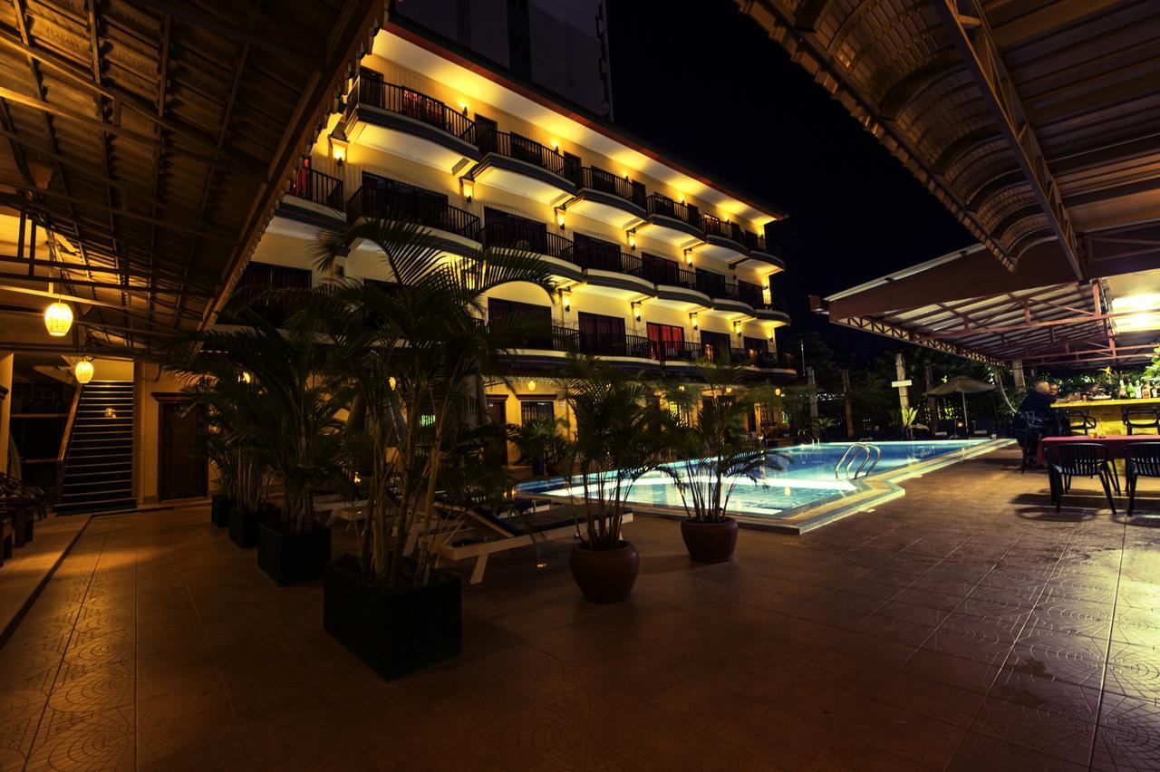 Grand Sihanouk Ville Sihanoukville Buitenkant foto